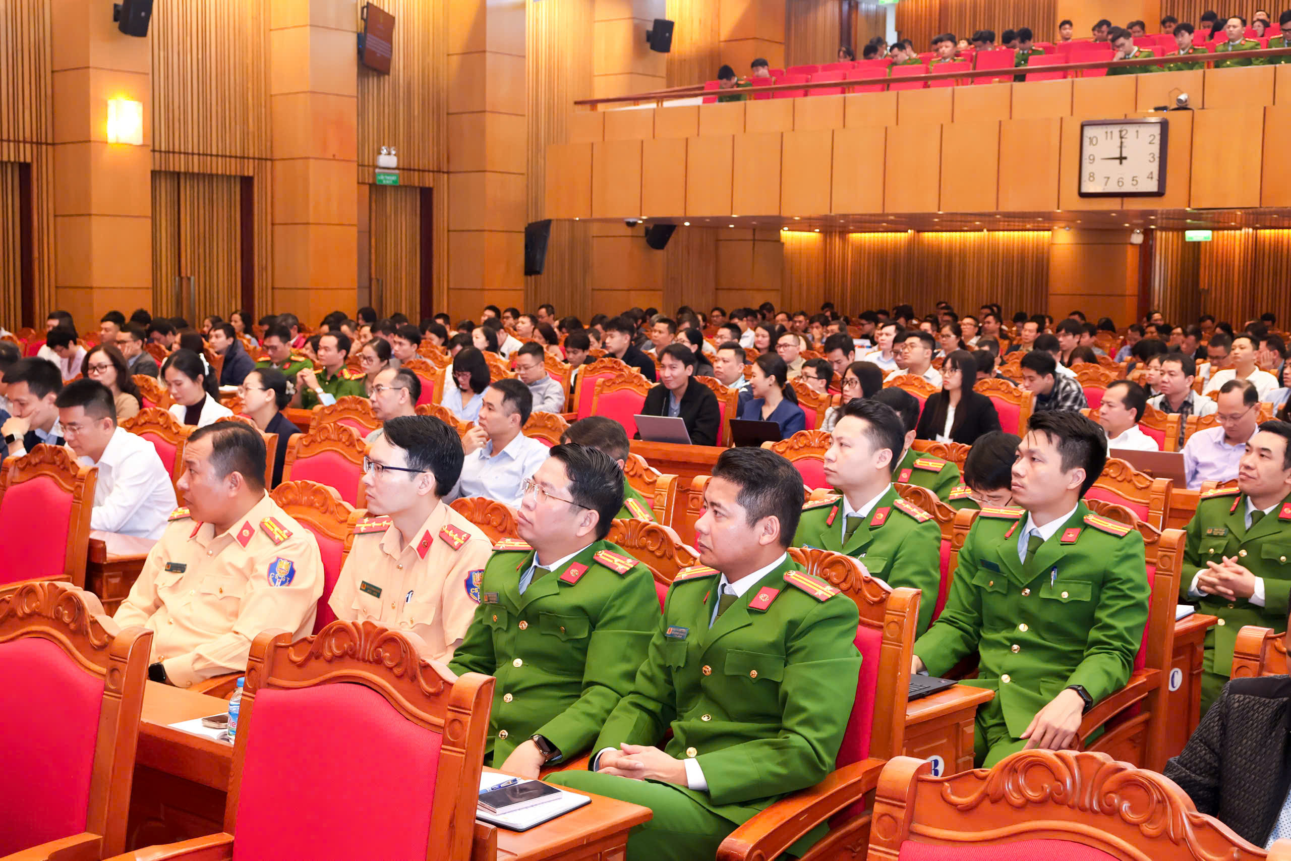 Các đại biểu tham dự Hội nghị