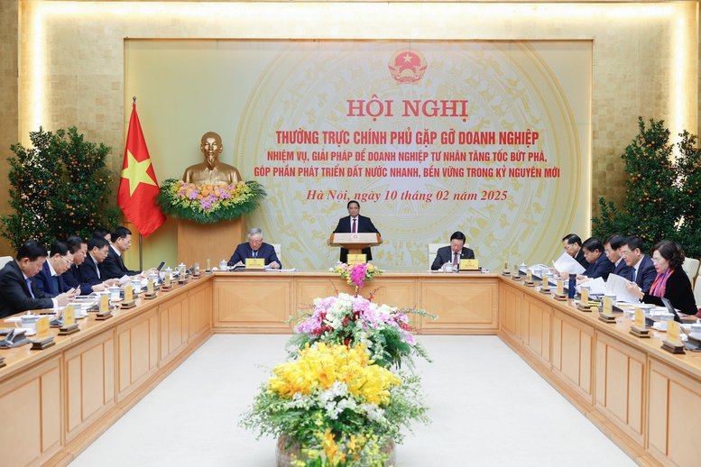 Thủ tướng: Đất nước có khát vọng, nhân dân mong muốn và chờ đợi, thì Nhà nước phải kiến tạo, DN phải đóng góp, đất nước phải phát triển. (Ảnh VGP/Nhật Bắc)